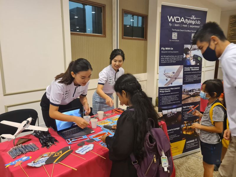 WOA sponsors Girls in Aviation Day by Women in Aviation